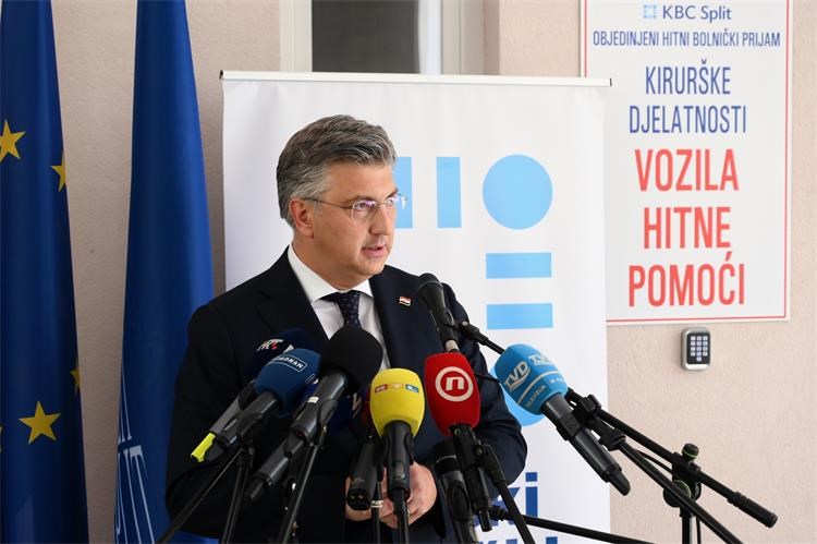 Slika /2023 slike/VRH_3899-01.jpeg